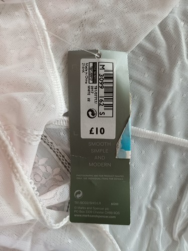 Cuerpo corto Marks & Spencer azul suave o blanco/rosa altura baja Reino Unido 22/50 EUR - Imagen 12 de 16