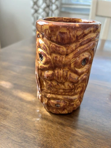TRADER VIC'S HAWAII TIKI MUG CUP BROWN YELLOW GLAZE VINTAGE STUDIO ART POTTERY