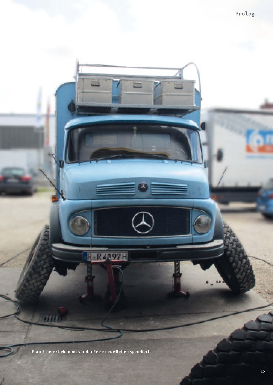 Thumbnail - Mit Dem Oldtimer Durch Westafrika | Hüttinger, Berit | Helmberger,