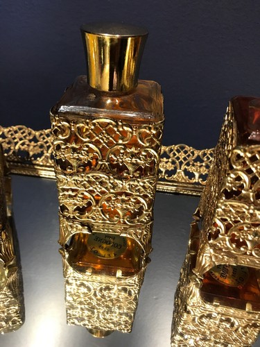 FIERY By Luzier, Vintage 1969, Two Bottles With Mirrored Tray And Powder Jar - Imagen 3 de 9