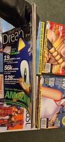 Official Sega Dreamcast Magazine Lot. Get Issues 1,2,3,10 and 11 Great Shape.