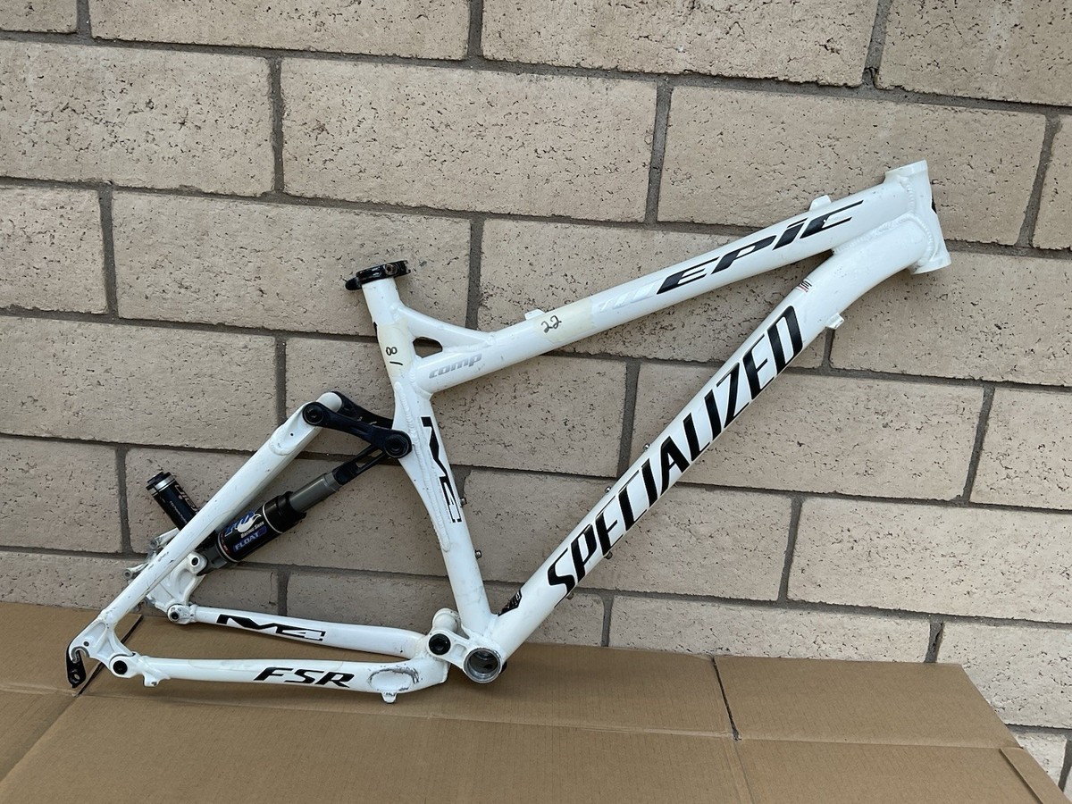 Specialized Epic COMP FULL SUSPENSION MOUNTAIN BIKE Frame Fox 18