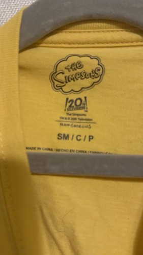 The Simpson Big Yellow Family Youth Short Sleeve T-Shirt SZ Small - Picture 2 of 3