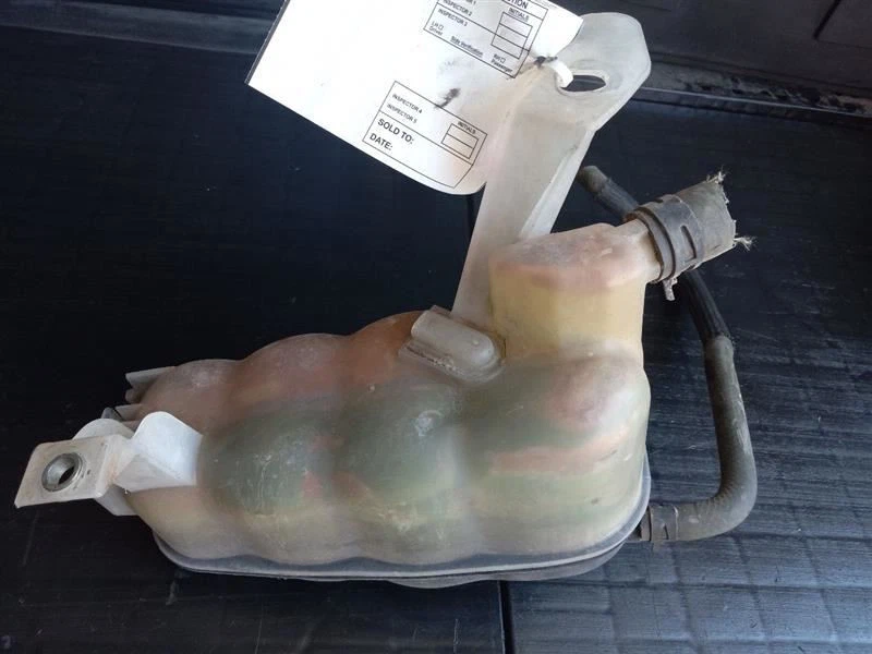 Depósito de refrigerante 07-19 GMC Sierra 2500 camioneta 84368363 Foto 2 de 4