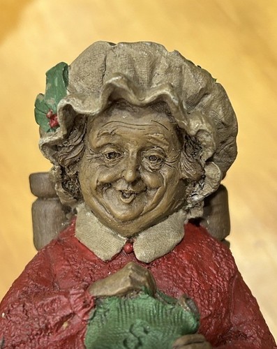 Vintage 1988 Tom Clark Gnome Woodspirit Mrs. Claus III 3 Retired Good - Picture 4 of 5