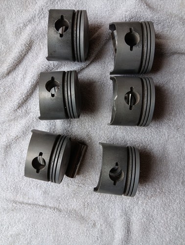 Porsche 911T 911 T MFI Piston Set Mahle 1971 2.2L 2.2T 84V53 2.4L 911E 911 E ? - Picture 9 of 13