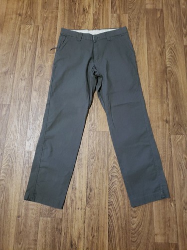 Columbia 1792581 Flex ROC Alpine Tundra normale Passform Herrenhose Größe 32 x 32 grün