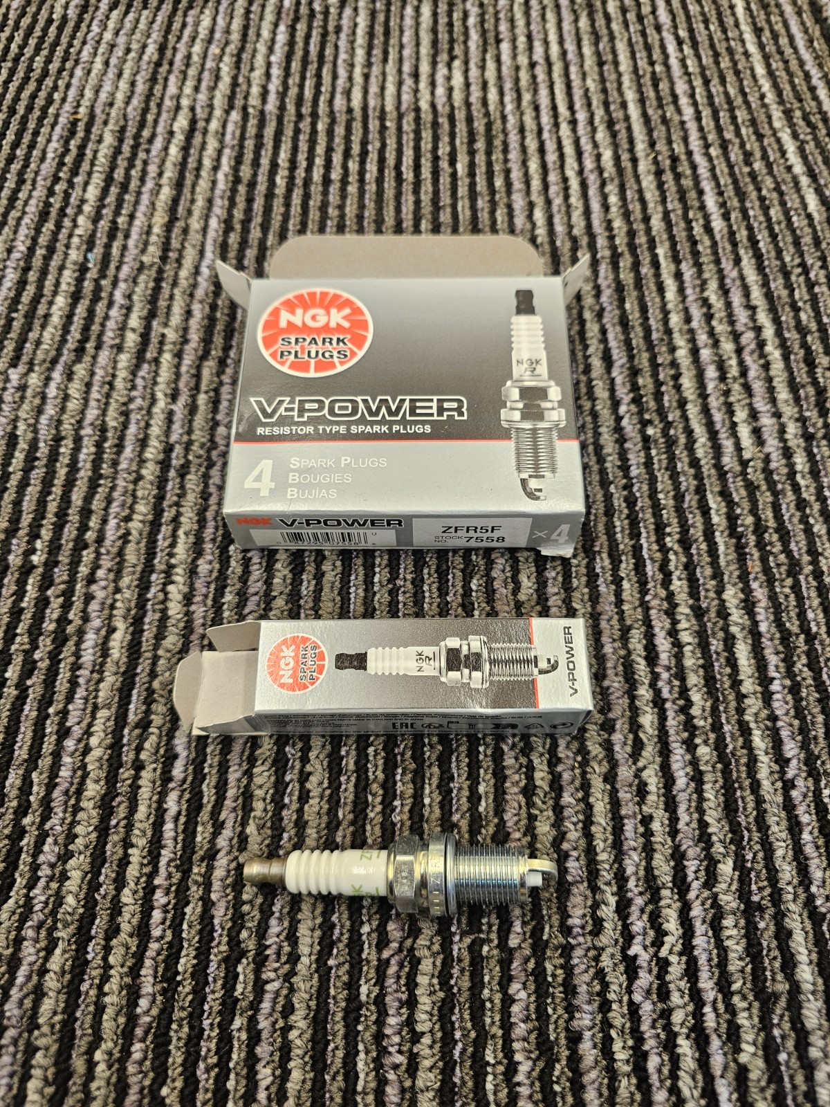 QTY 4 NGK 7558 ZFR5F V-Power Spark Plug Fits 1995-2002 Mazda Millenia