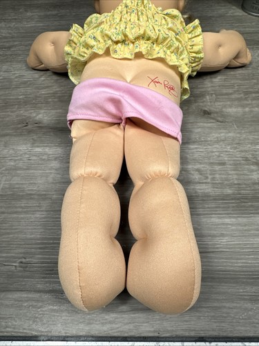 Muñeca Cabbage Patch Play Along Pa-21 pestañas cabello rubio ojos azules T20 - Imagen 14 de 17