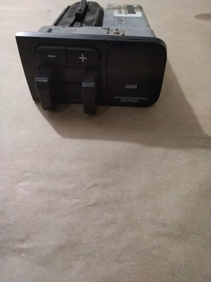 [2005-2007] Módulo controlador de freno de remolque Ford F350 Super Duty (6C34-2C006-AF) Foto 2 de 4