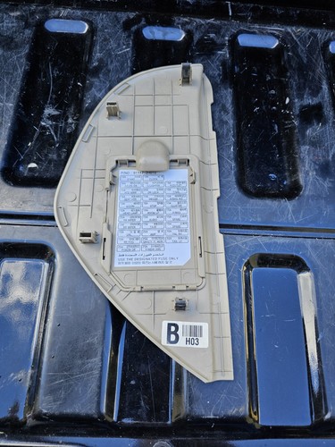 2007 2008 2009 2010 Hyundai Elantra Dash Interior Fuse Box Cover Panel Trim OEM - Picture 2 of 8