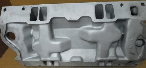 Edelbrock 5417 SB Chevy Vortec Tri-Power W/ Rochester 2GC Carbs & Air Cleaners - Picture 8 of 9