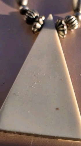 Collar Vintage Estilo Zuni Heishi Triple Hilo Turquesa Coral Mosaico Colgante - Imagen 12 de 13