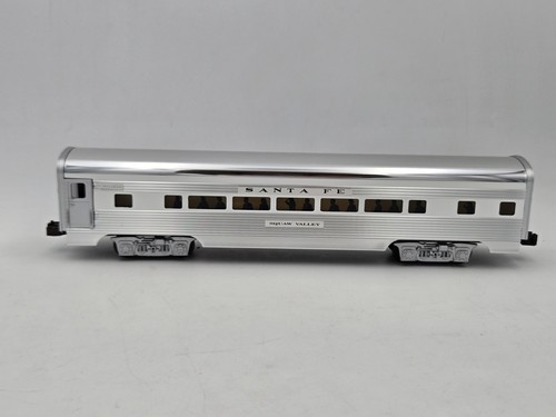Lionel 6-19112 Santa Fe "Squaw Valley" Aluminum Passenger Car - Lighted -Tested - Picture 4 of 18