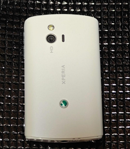 Sony Ericsson Xperia mini ST15i blanc avec boite occasion Japon - Photo 6 sur 19