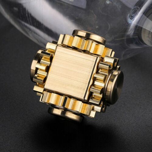 EDC Gear Linkage Brass Gyroscope Fingertips Spinning Top Gearwheel Gyro Toy Tool - Picture 7 of 10