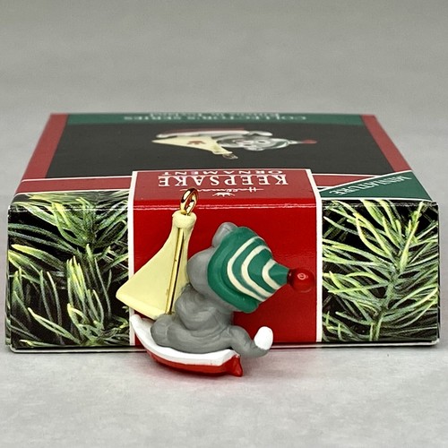 Hallmark Keepsake Ornament #3 In The Kittens In Gotland Series - Picture 7 of 9