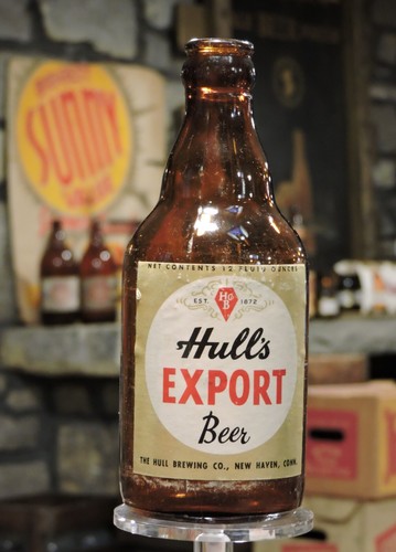 HULL'S EXPORT BEER, HULL BREWING, NEW HAVEN CONN.  12 OZ. LABELED STEINIE BOTTLE - Picture 1 of 7