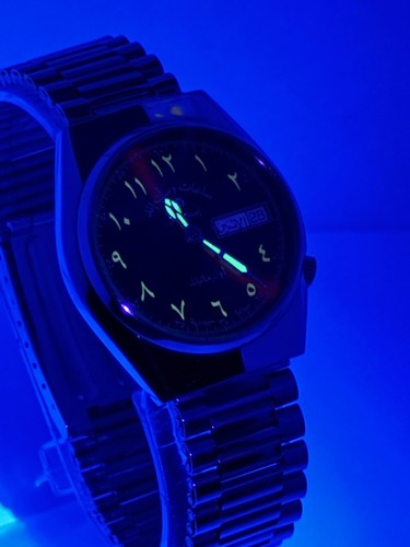 Vintage West End Swiss Made Automatic Analog Day/Date Men's Wrist Watch - Picture 10 of 19