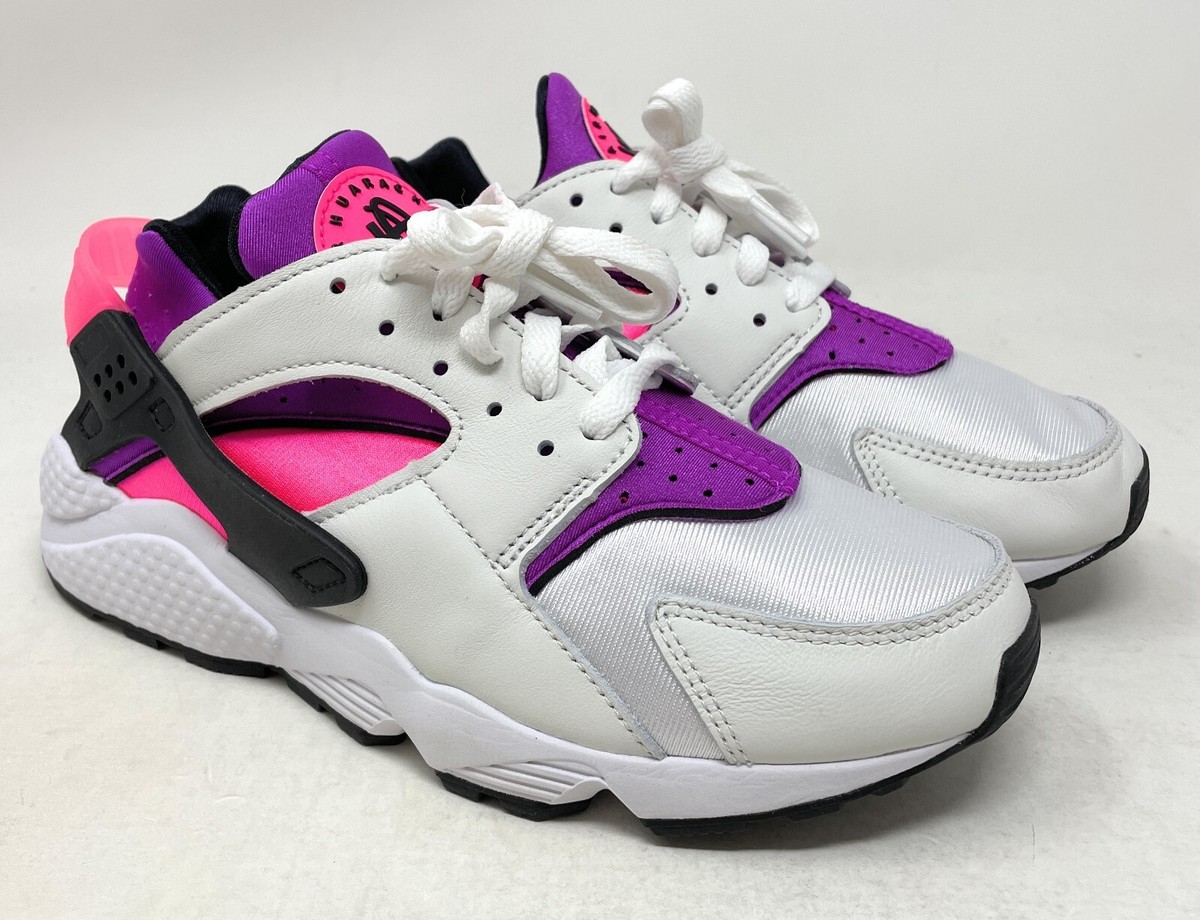 Nike Women s Air Hurache Size 8.5 White Black Pink eBay