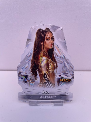 Topps WWE Women's Division 2021 - Pick your Base, Roster, Insert & Diamond Cards - Picture 216 of 217
