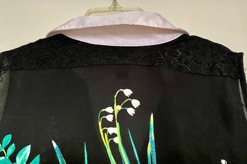 ALFANI schöne BLUSE mit Blumen, Spitze und weißem Kragen. Ärmellos - Bild 4 von 6