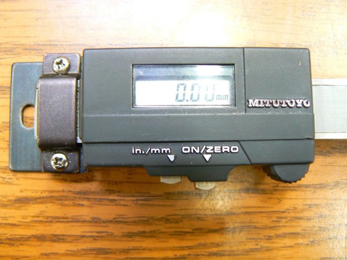 MITUTOYO DIGIMATIC SCALE UNIT 572 SERIES - Picture 4 of 7