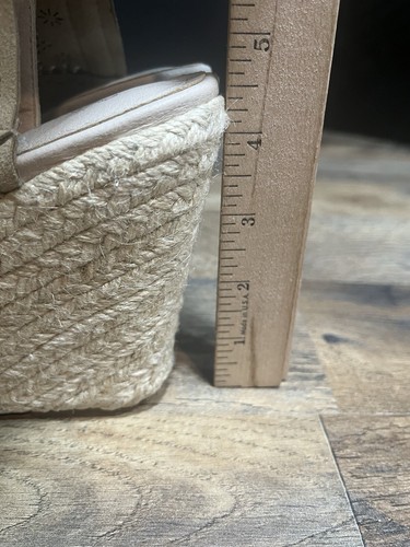 Very G SZ 9.5 Tan Suede Cutout Espadrilles Wedge Heel Sandals  - Picture 8 of 8