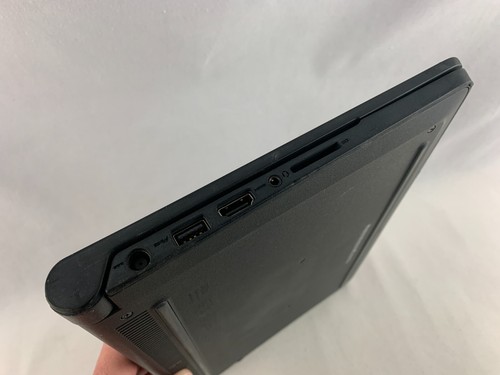 Dell Chromebook 11 P22T, 11.6" Screen,  Intel Celeron N2840 2.16GHz , 4GB RAM - Picture 8 of 14