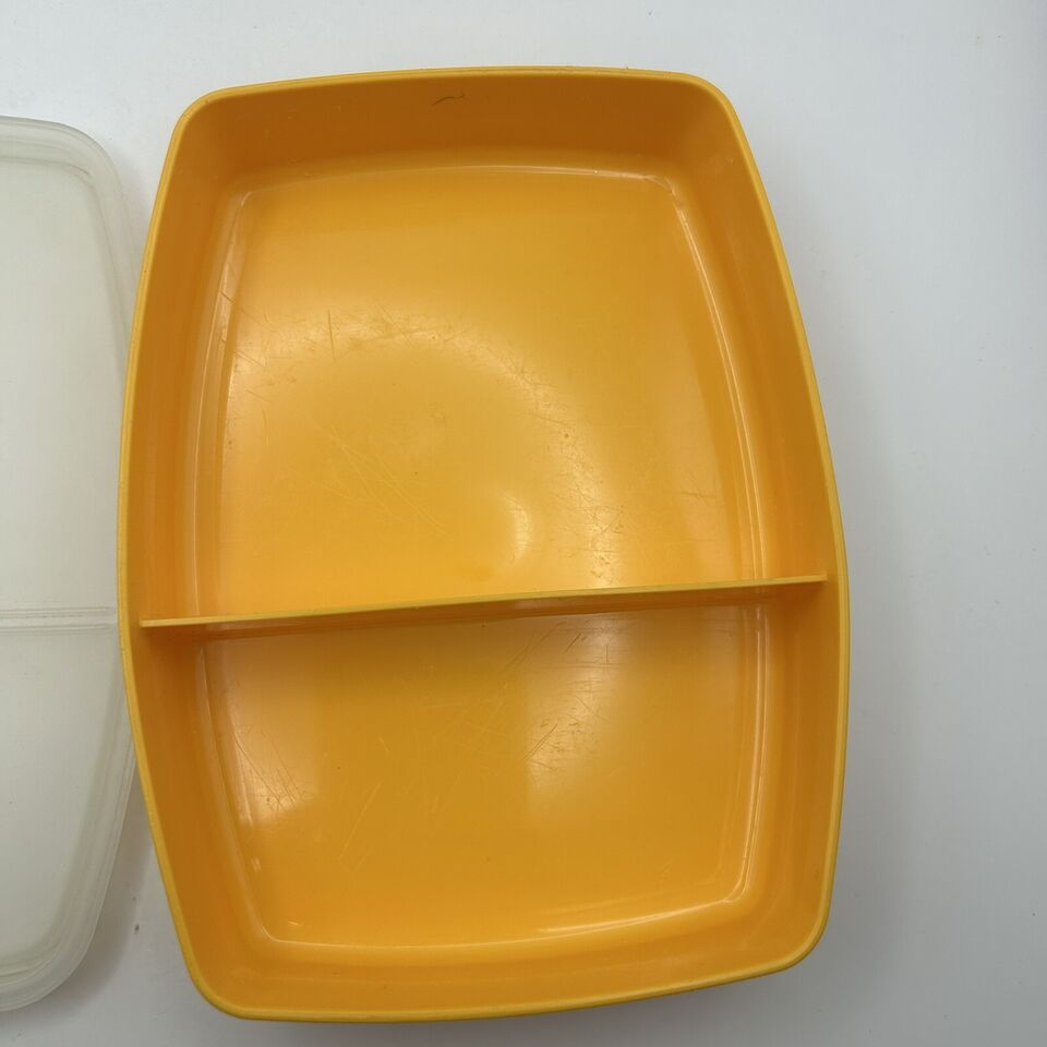 Tupperware 8135 Divided Storage Container Vintage Yellow With Clear