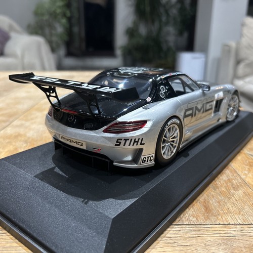 1:18 Minichamps Mercedes SLS AMG GT3 Häkkinen edizione limitata 1/1200 - Foto 7 di 12