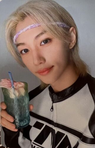 STRAY KIDS Social Path STANDARD A B ver. FC ver. OFFICIAL PHOTO CARD STICKER - 第 53/81 張圖片
