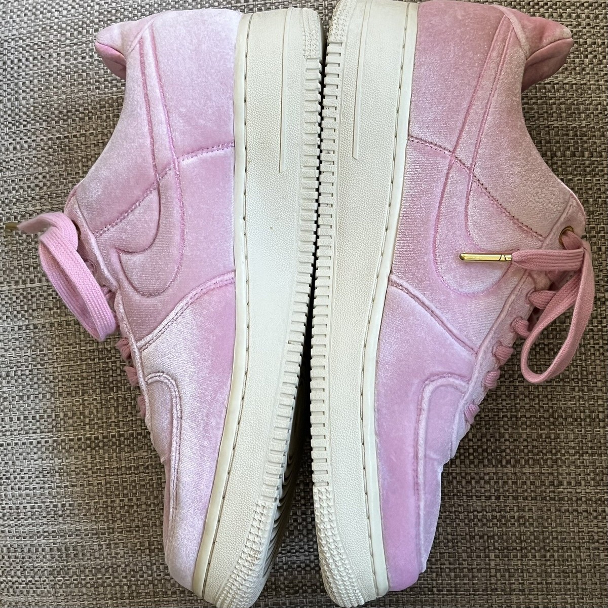 Nike Air Force 1 Low '07 Pink Velour 2019. Men's Size 7.5
