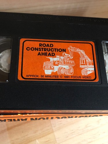 VINTAGE Road Construction Ahead VHS Focus Video 1991 Earth Moving Construction - Picture 5 of 5