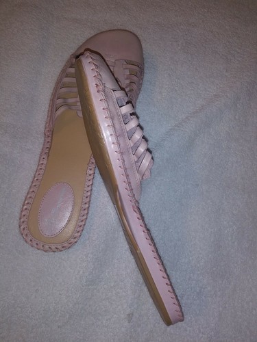 Slip-On Shoes Summer Casual Lightweight by No Boundaries pink Size 11 - Picture 2 of 4