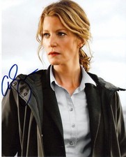 ANNA GUNN.. Gracepoint's Detective Miller - SIGNED ANNA GUNN.. Gracepoint's Detective Miller - SIGNED