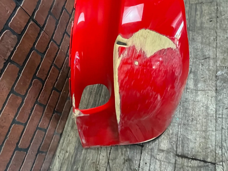 Parachoques trasero Dodge Viper SRT Gen 5 2013-2015 conjunto fascia rojo dañado Foto 3 de 4