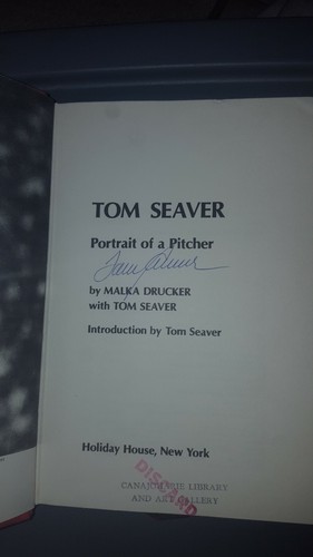 TOM SEAVER NEW YORK METS REDS SOX SIGNED AUTOGRAPHED BOOK PORTRAIT OF A PITCHER