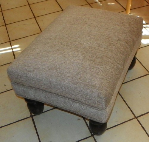 Pine Footstool / Stool / Ottoman  (FS-21) - Picture 1 of 3