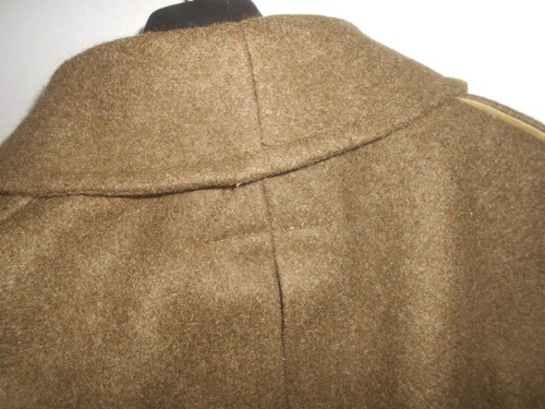 CANADA ARMY : 1945 WWII OVERCOAT, WOOL, ROLL COLLAR (never used ) - Picture 16 of 23