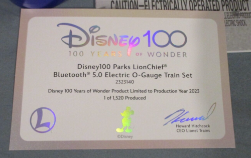 Lionel 2323141 Disney 100 LC/BT 5.0 2-8-4 Berkshire Steam Eng con Snd & Smoke O ga - Foto 11 di 13