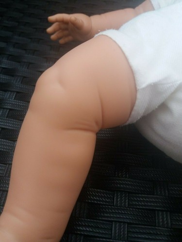 ASI baby boy Spanish doll - Picture 9 of 10