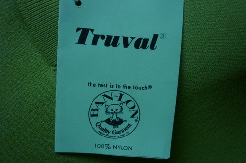 CAREER CLUB BAN -LON 100% NYLON SHIRT USA SMALL GREEN 60's-70's NOS - Picture 4 of 10