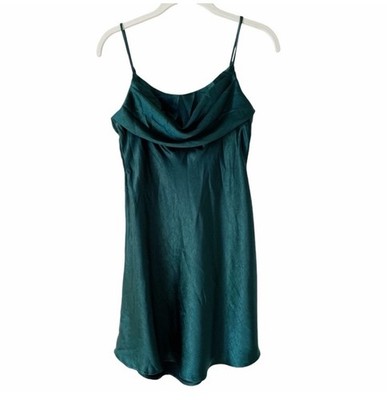 Selfie Leslie Well Versed Pleated Mini Dress Forest Green Size Small Satin Party