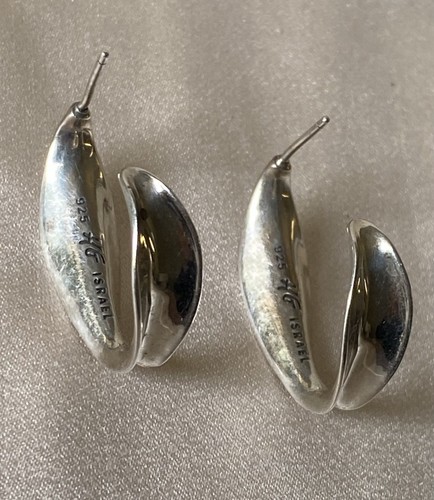 Vintage HAGIT GORALI Earrings Sterling Silver 925 J Hoop - Picture 9 of 12
