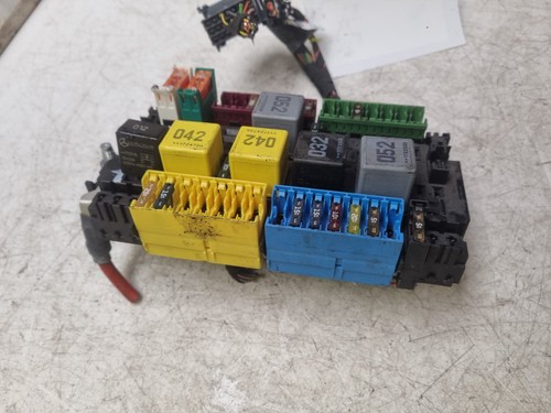 MERCEDES VITO W447 FUSE BOX A2469067100 2014-2021 - Picture 4 of 11