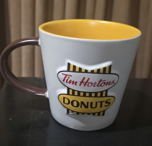 Tim Hortons (16oz) Ceramic Mug Retro Logo DONUTS Limited Edition Cup Design Warm - Bild 4 von 6