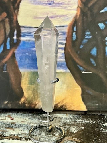 Clear Quartz Sceptre Wand Tower with Stand 15 cm - Picture 5 of 14