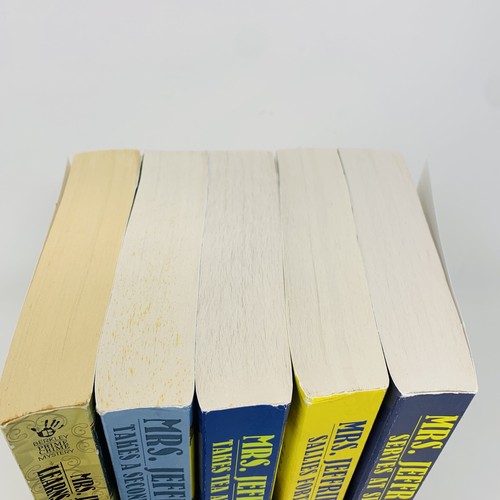 5 Mrs Jeffries Mysteries Omnibus (15 Books) Emily Brightwell Victorian Mystery - Picture 18 of 20