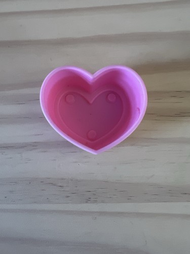 Fisher Price Laugh And Learn Sweet Manners Tea Set Replacement Heart Cookie ONLY - Picture 2 of 2